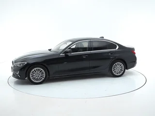 ب م دبليو 320i 2020