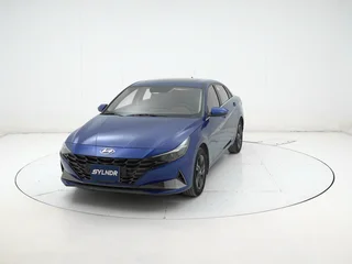 هيونداى ELANTRA CN7 2021