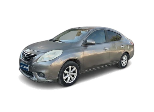 Nissan Sunny 2013