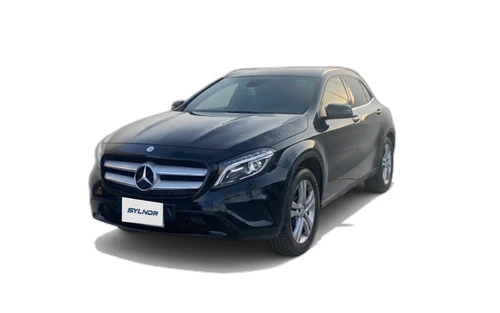 Mercedes-Benz GLA 200 2015