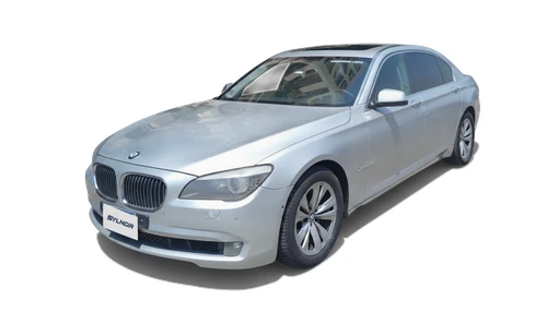 BMW 740Li 2011