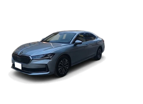 Skoda Superb 2025