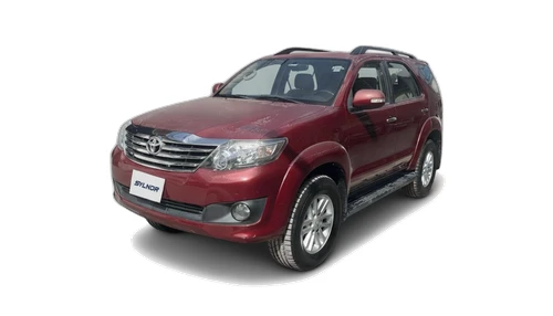 Toyota Fortuner 2015