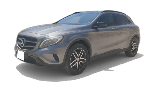 Mercedes-Benz GLA 200 2015