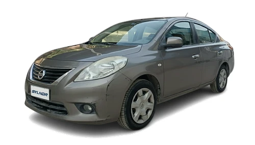 Nissan Sunny 2013
