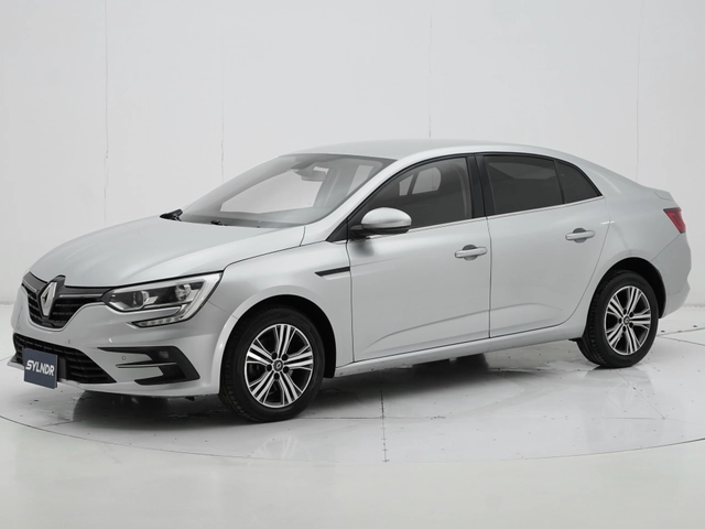 رينو Megane 2022