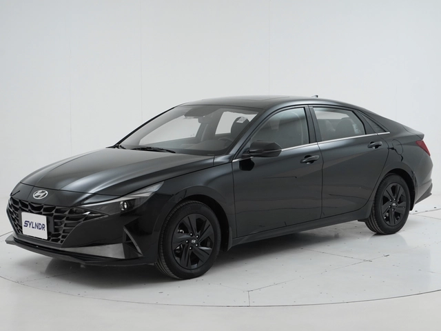 هيونداى Elantra CN7 2021