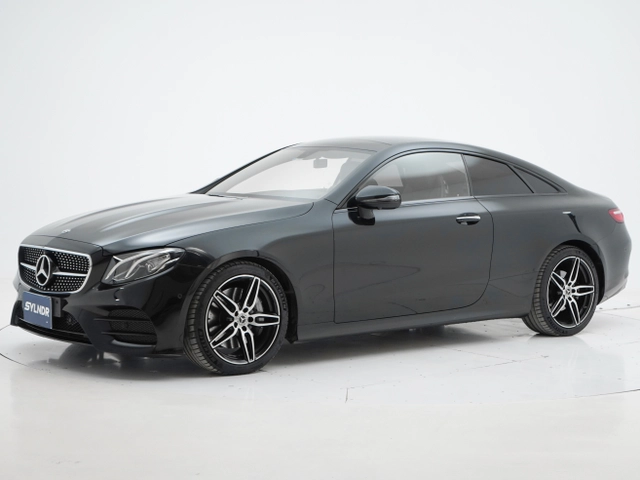 Mercedes-Benz E300 AMG 2020