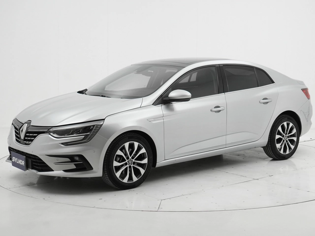 رينو Megane 2022