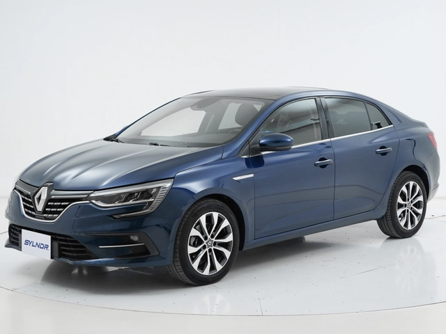 رينو Megane 2022