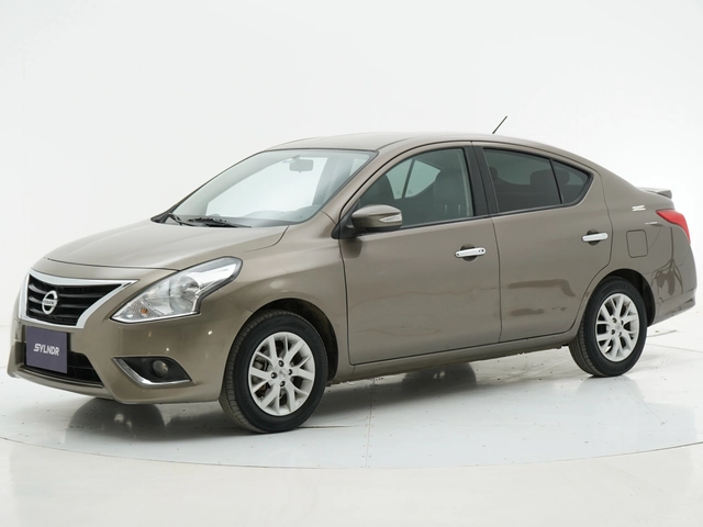 Nissan Sunny 2022