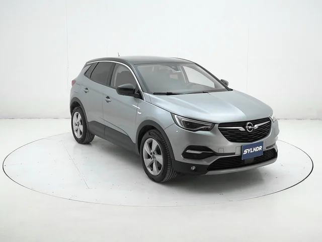 Opel GRAND LAND 2021